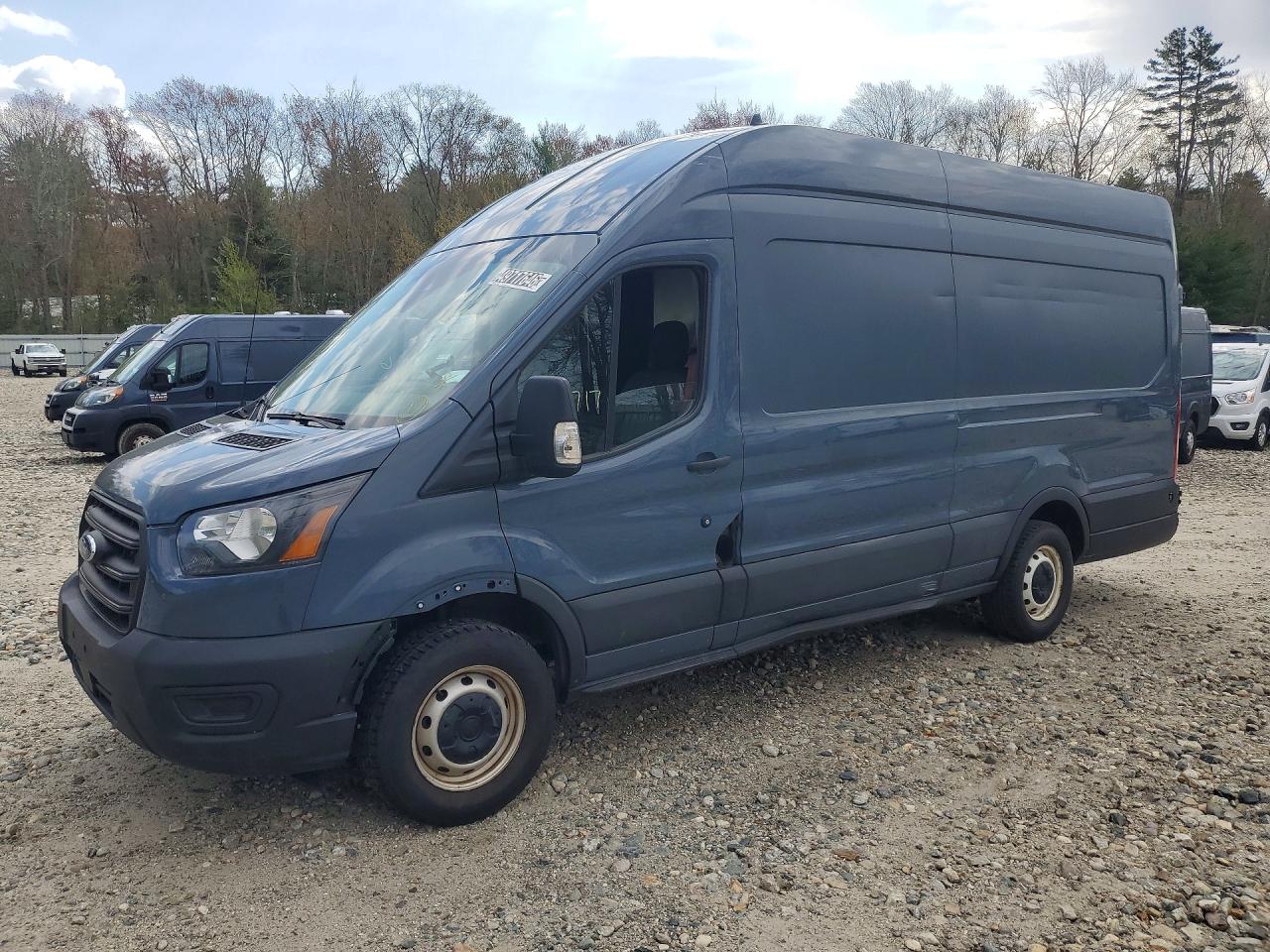 Salvage Ford Transit Image