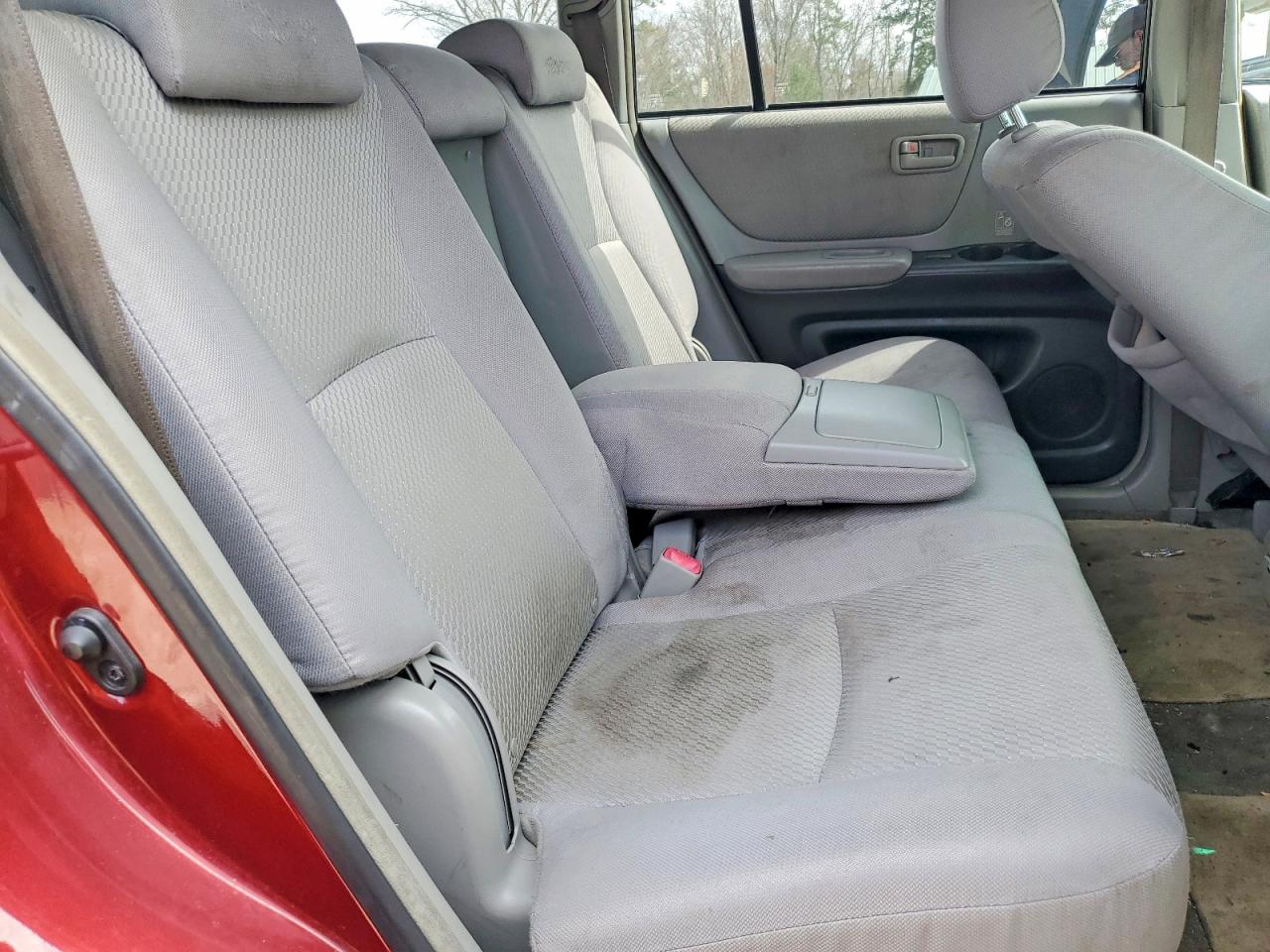 Toyota Highlander Base