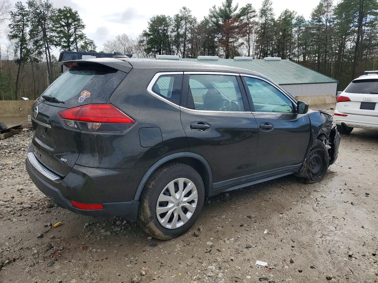 Nissan Rogue S