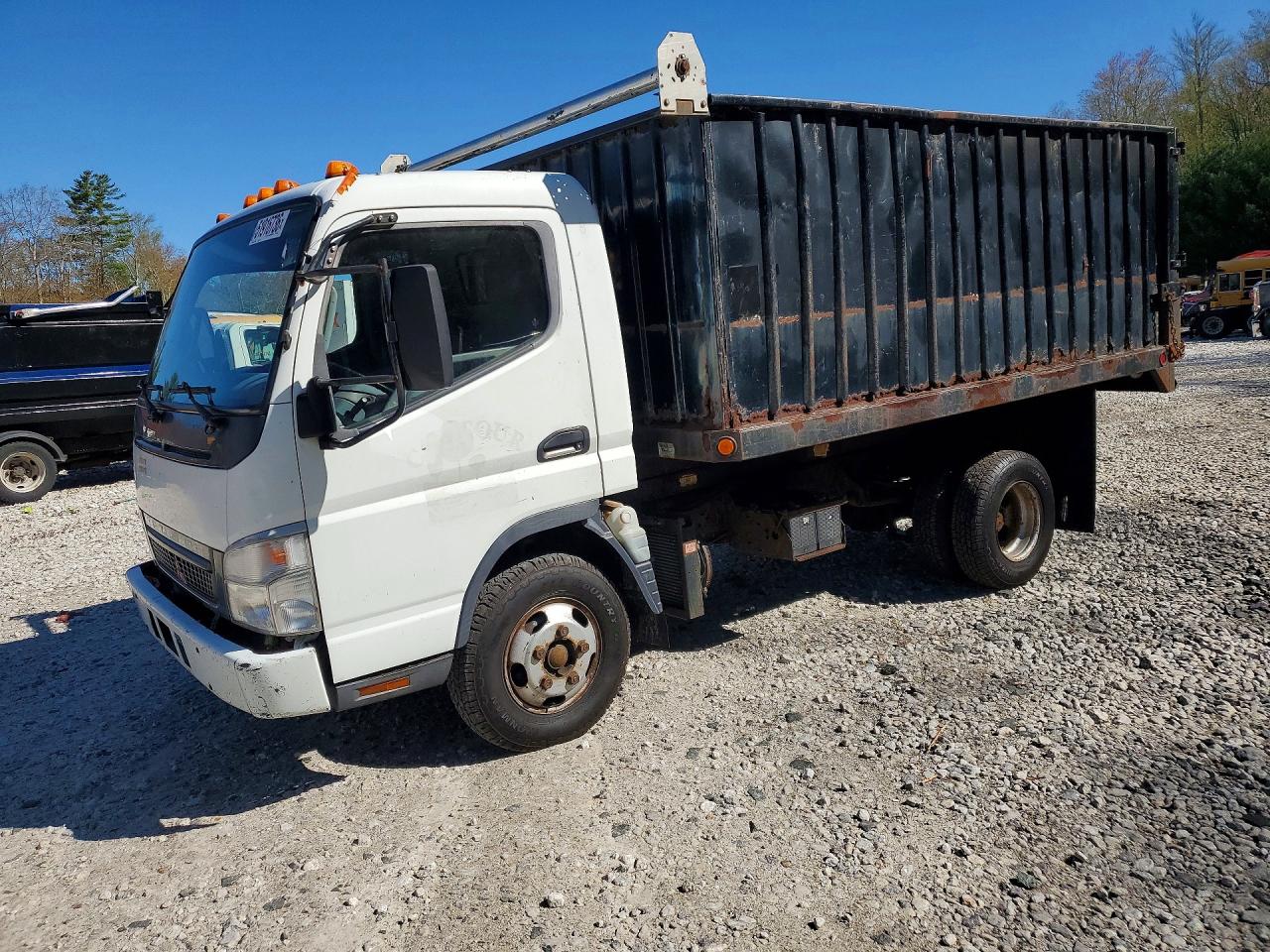 Salvage Mitsubishi Fe84d Image