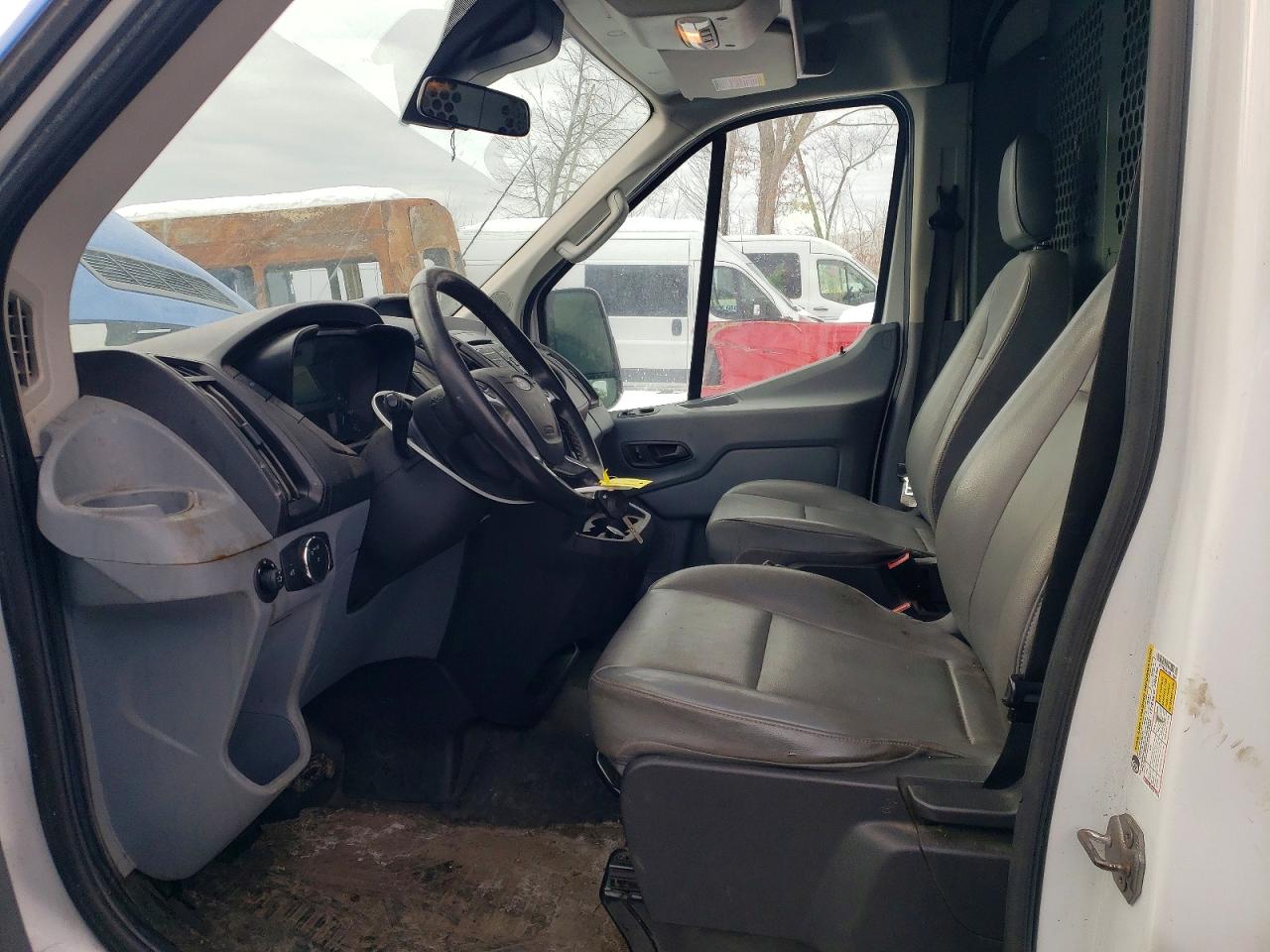 Ford Transit T-250