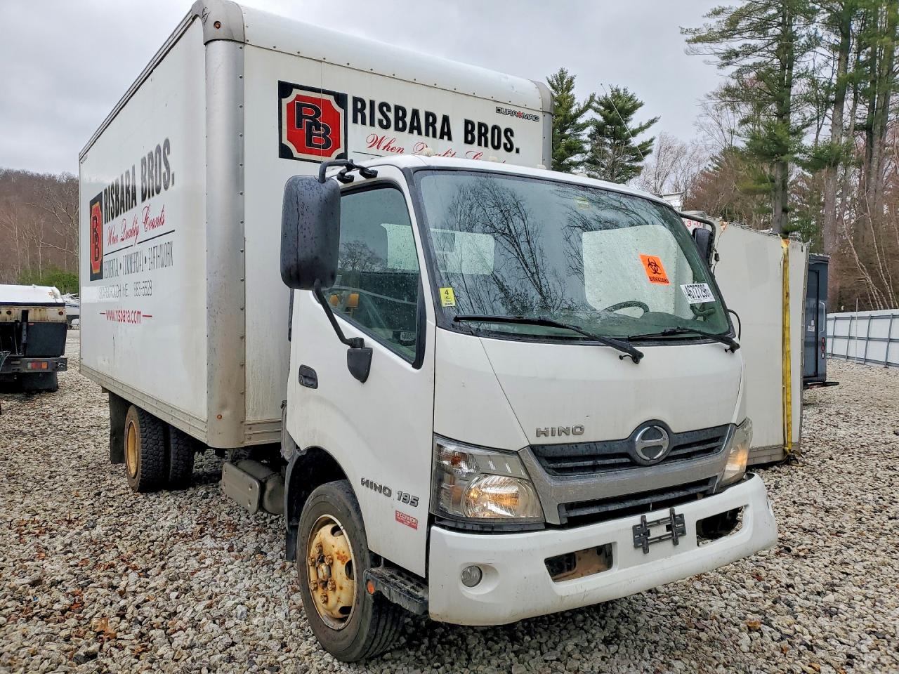Hino 195