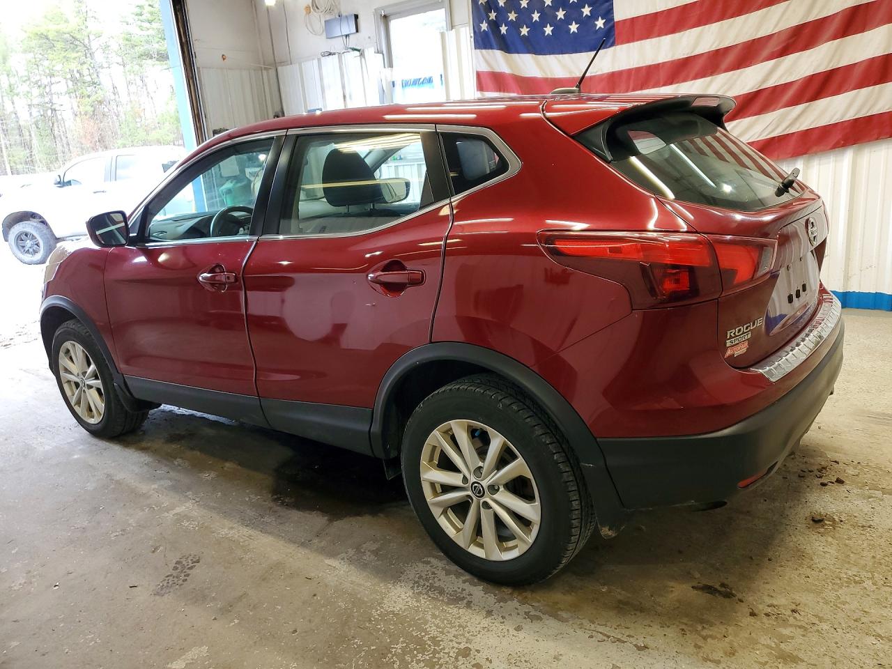 Nissan Rogue S