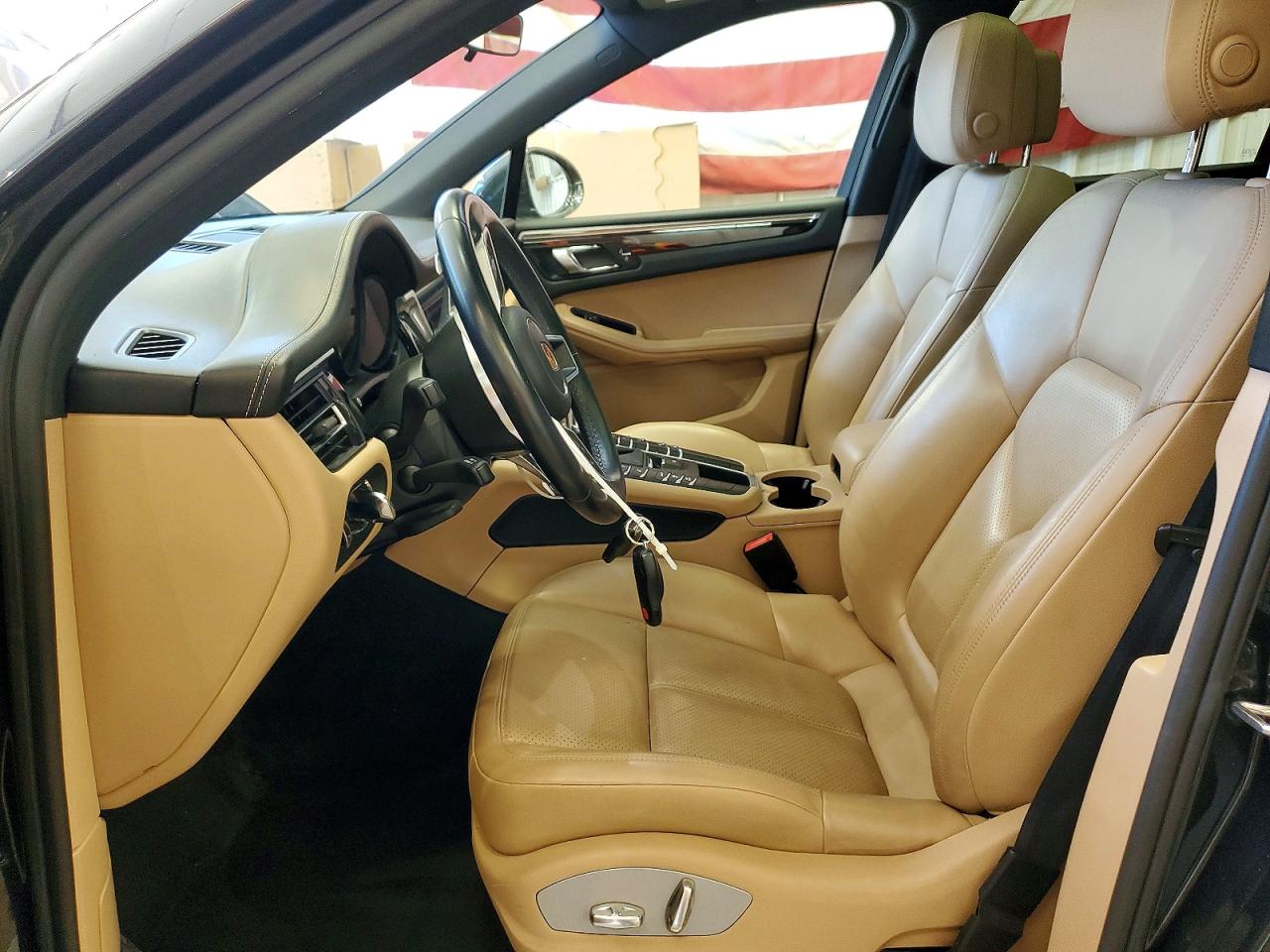Porsche Macan S