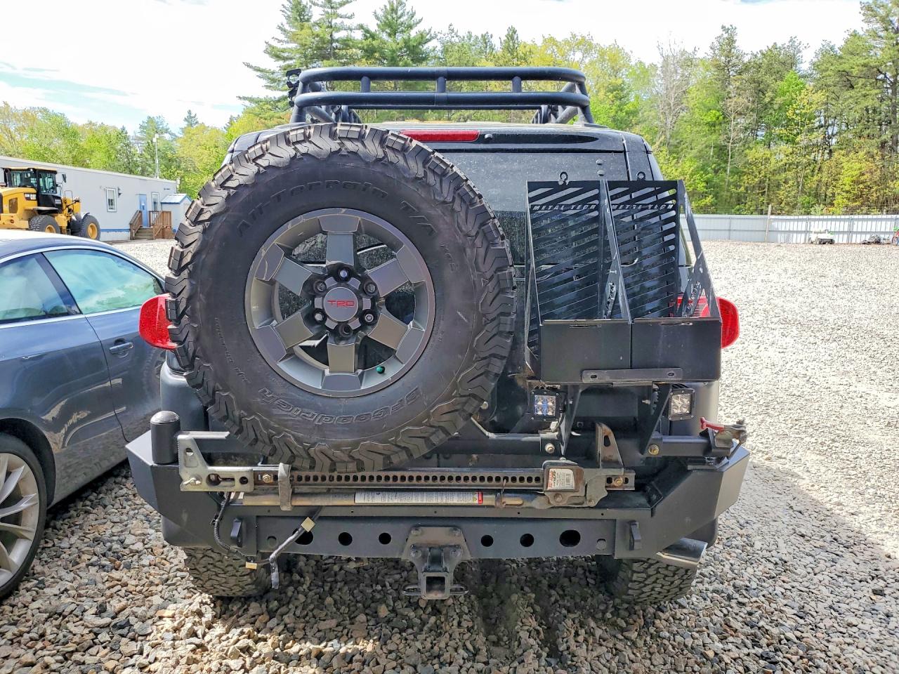 Toyota FJ Cruiser Base