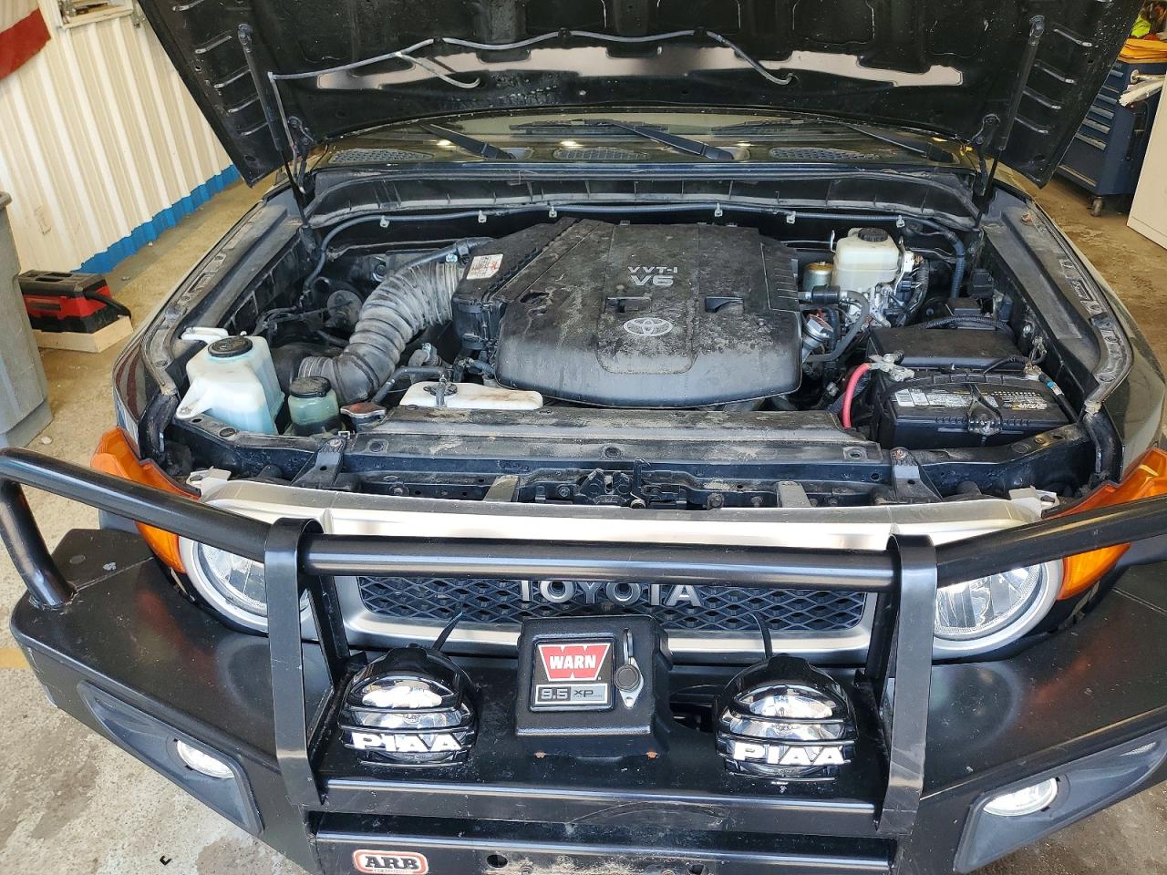 Toyota FJ Cruiser Base