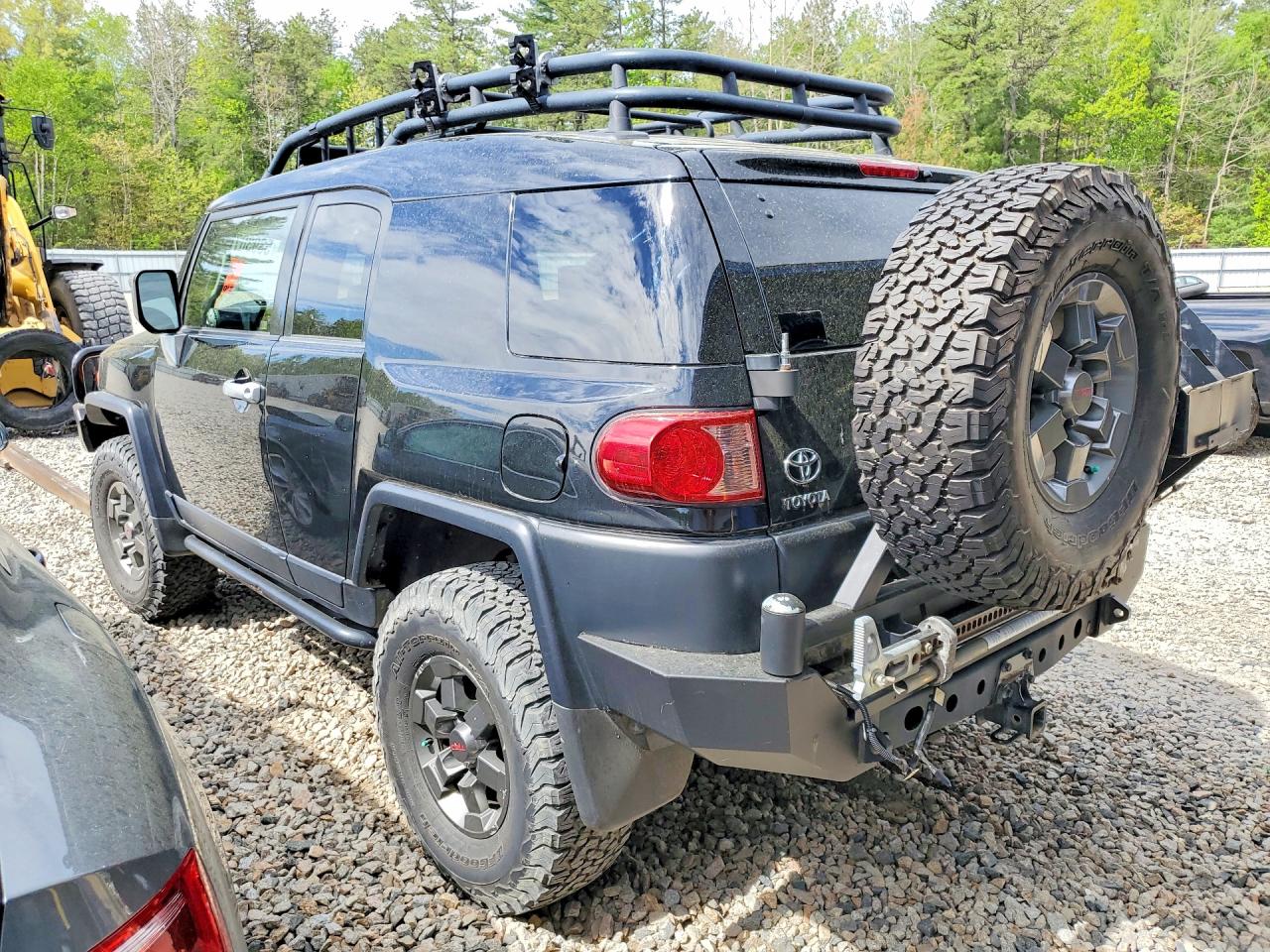 Toyota FJ Cruiser Base