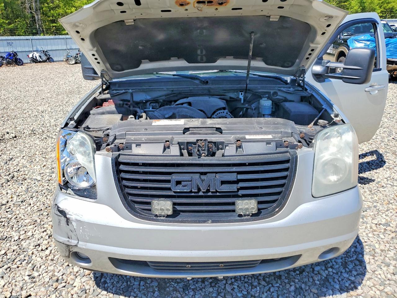 GMC Yukon Sle