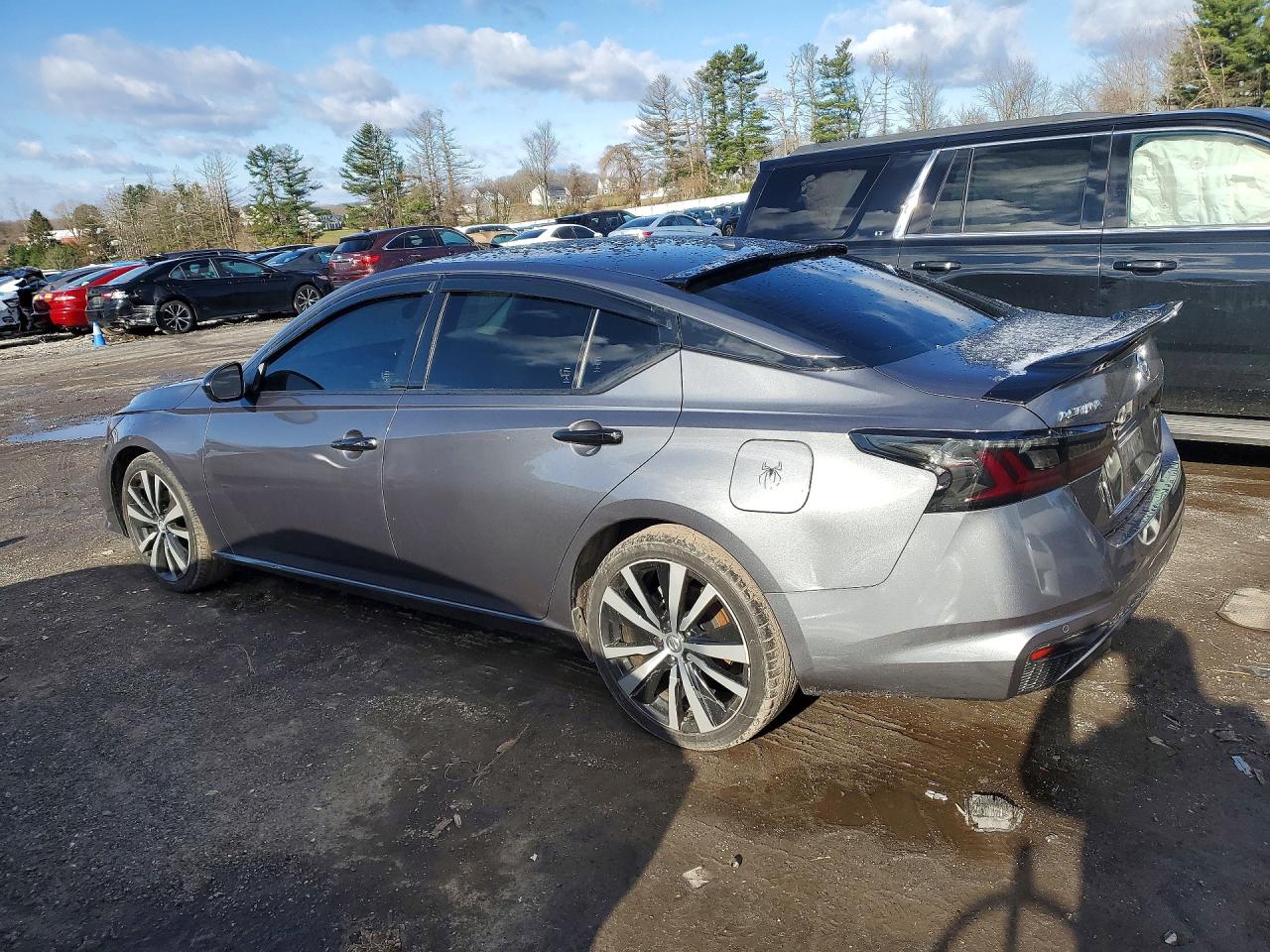 Nissan Altima Sr
