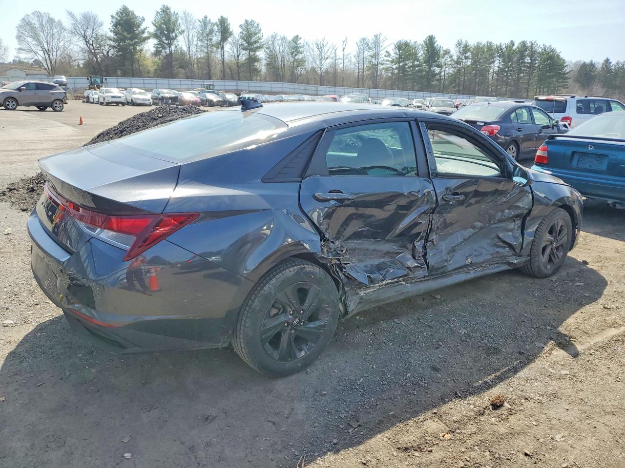 Hyundai ELANTRA Sel