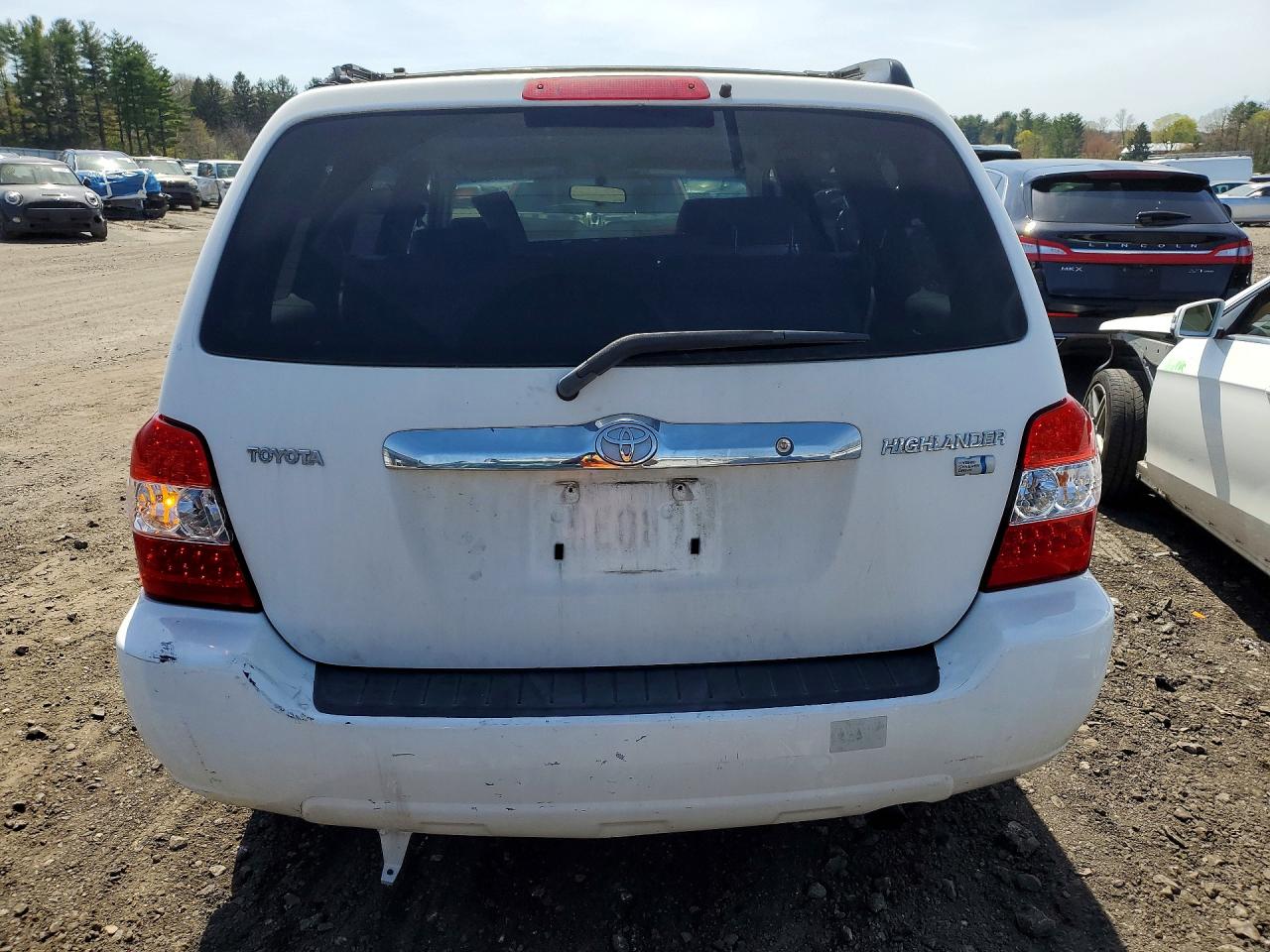 Toyota Highlander Base