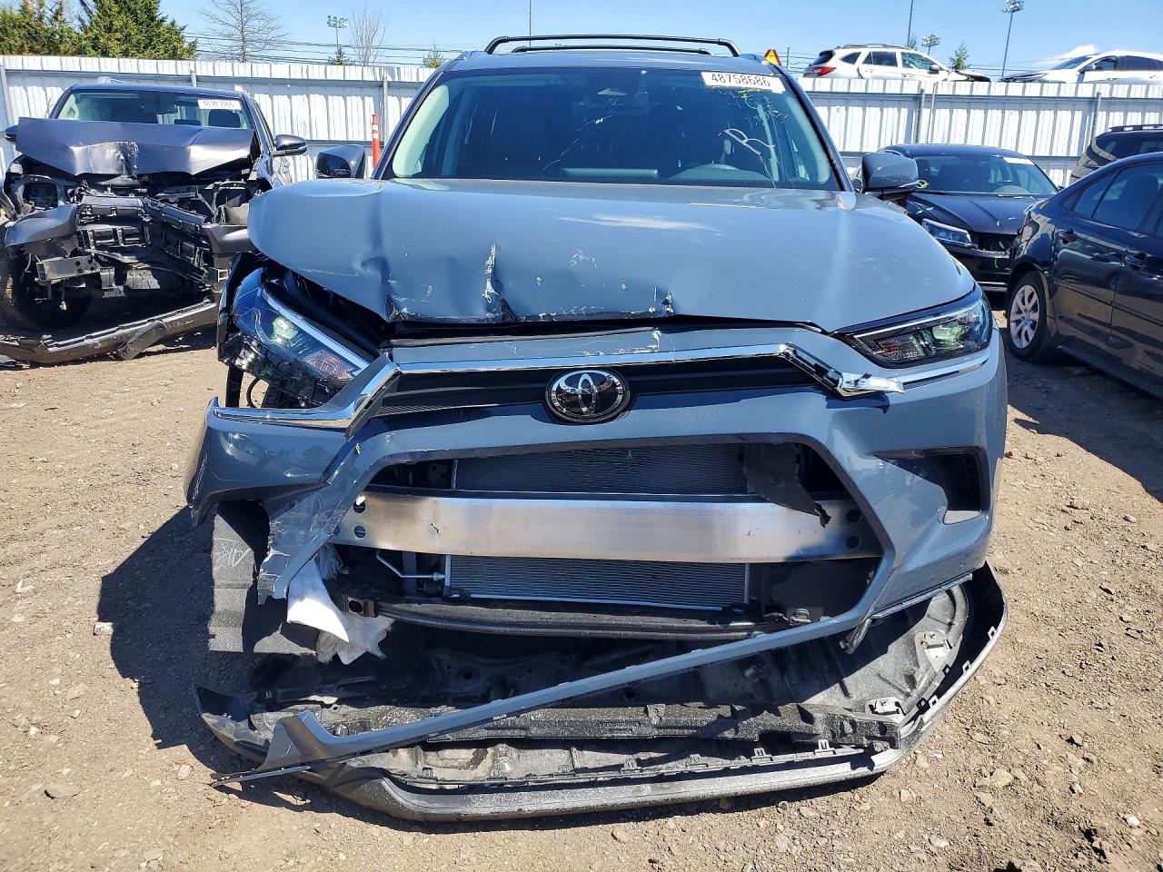 Toyota Grand High Xle