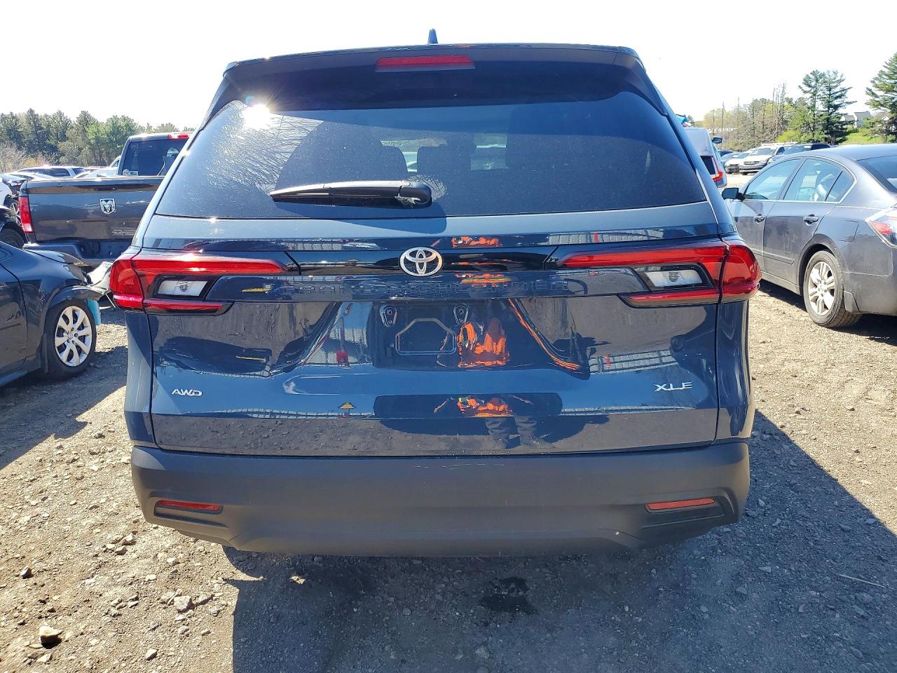 Toyota Grand High Xle