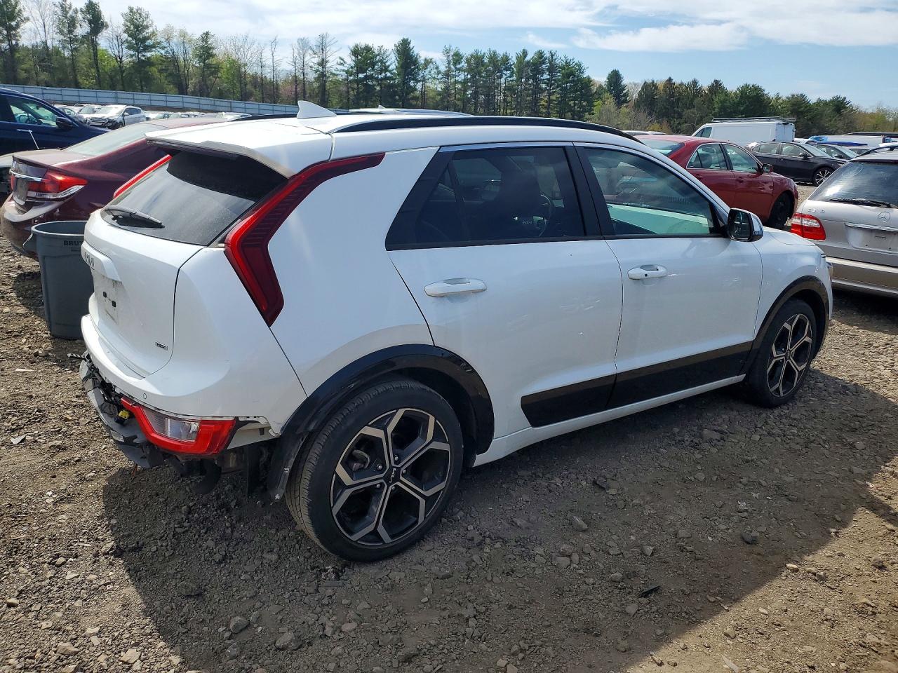 Kia Niro Ex
