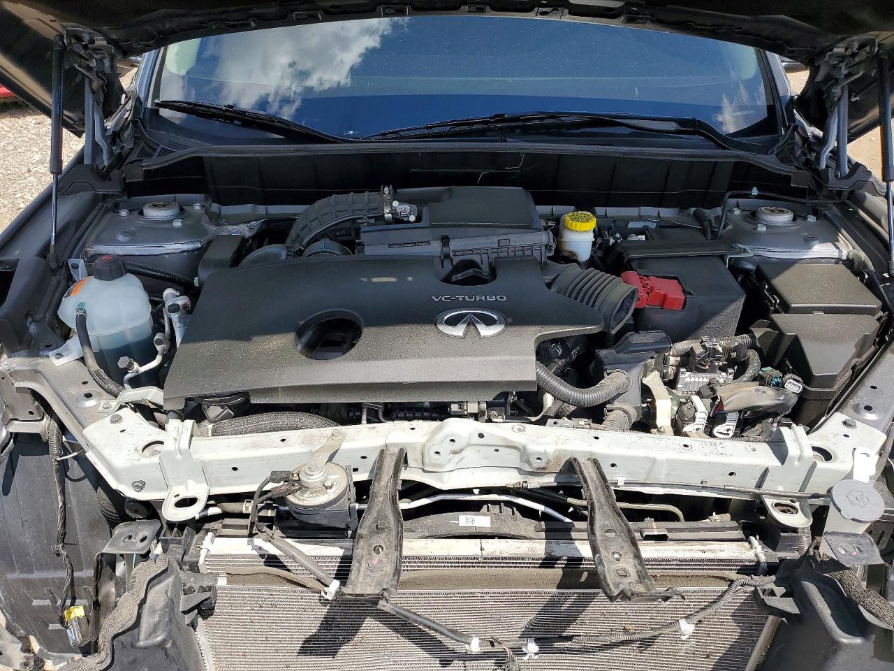 INFINITI Qx Luxe