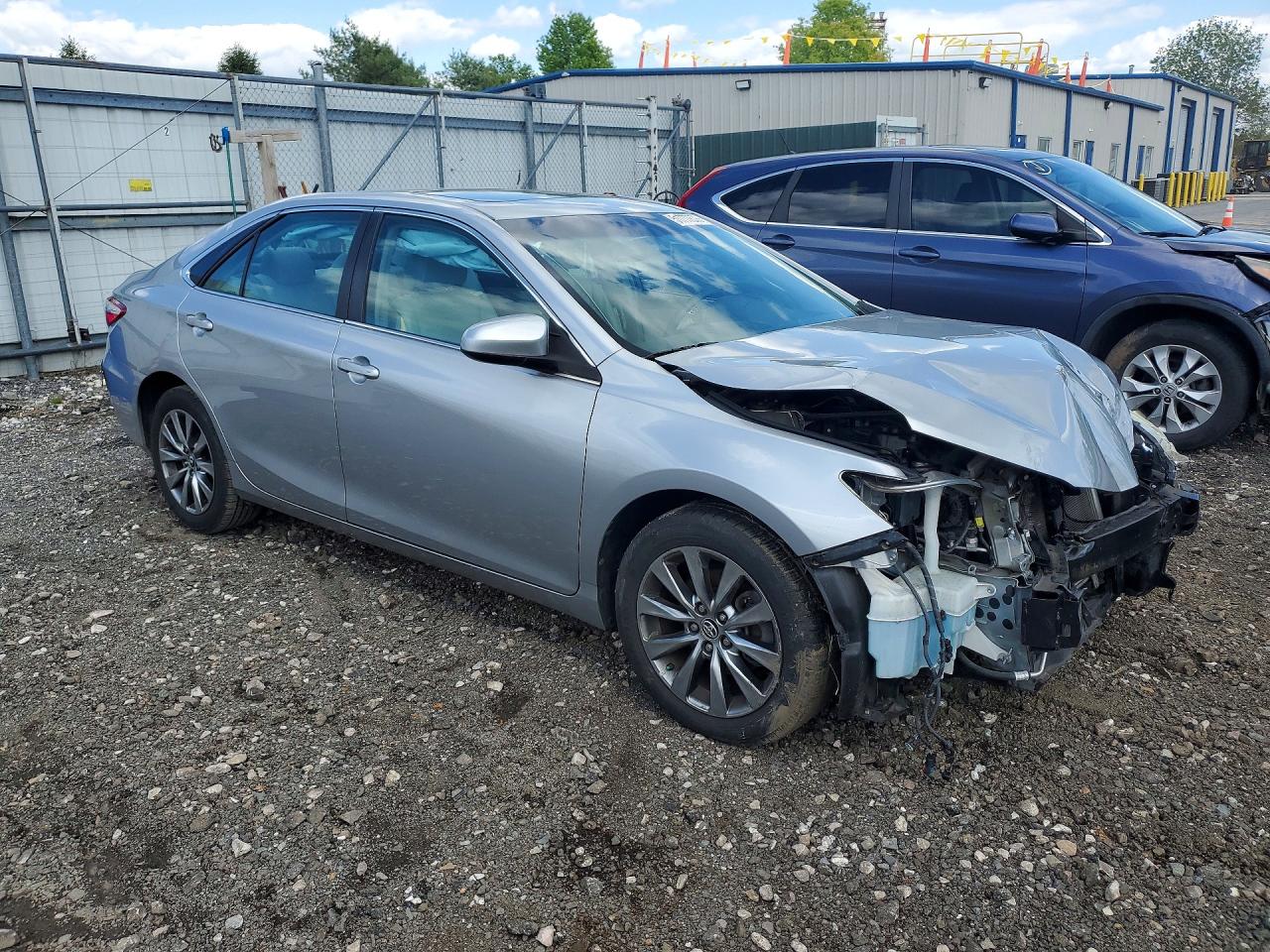 Toyota Camry Xle