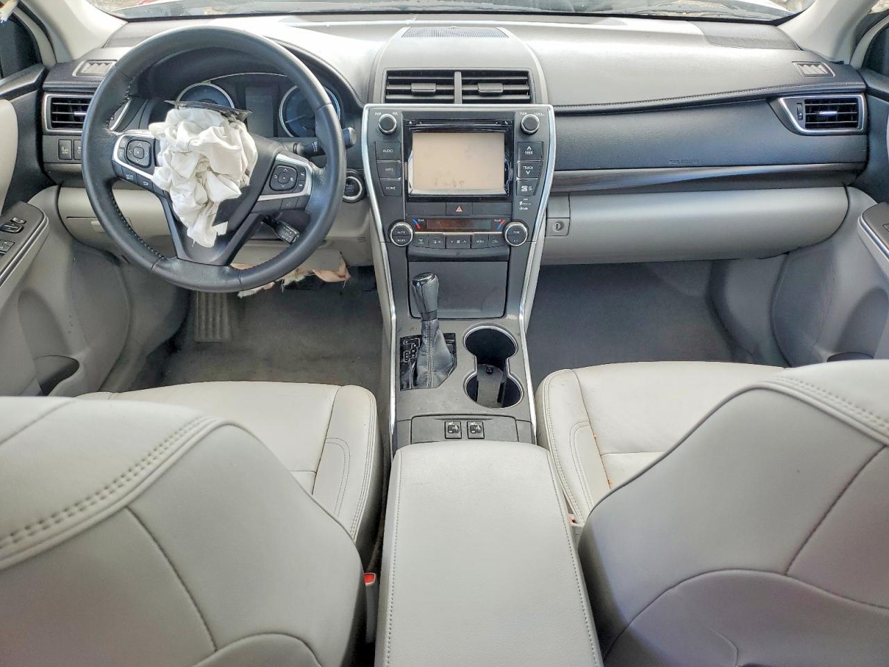 Toyota Camry Xle
