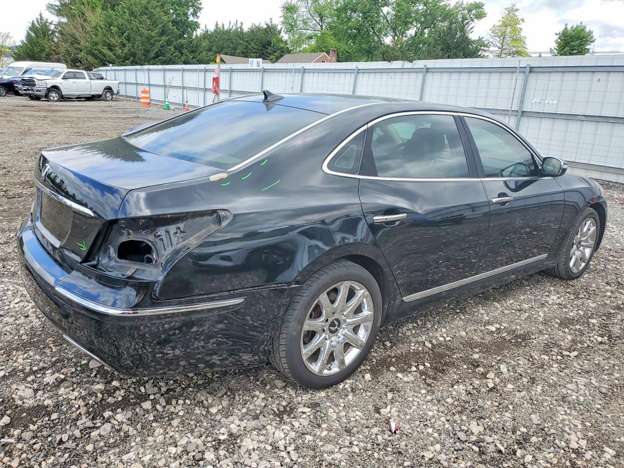 Hyundai Equus Signature