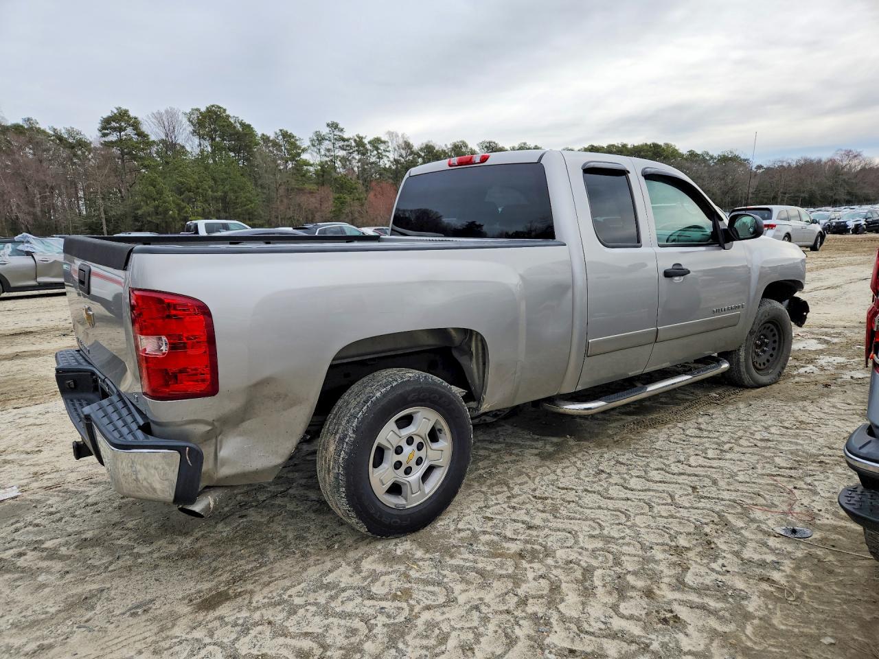 Chevrolet Silverado C1500