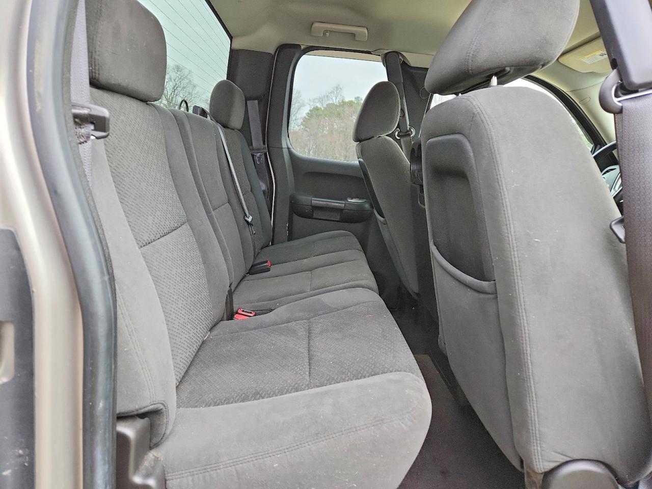 Chevrolet Silverado C1500