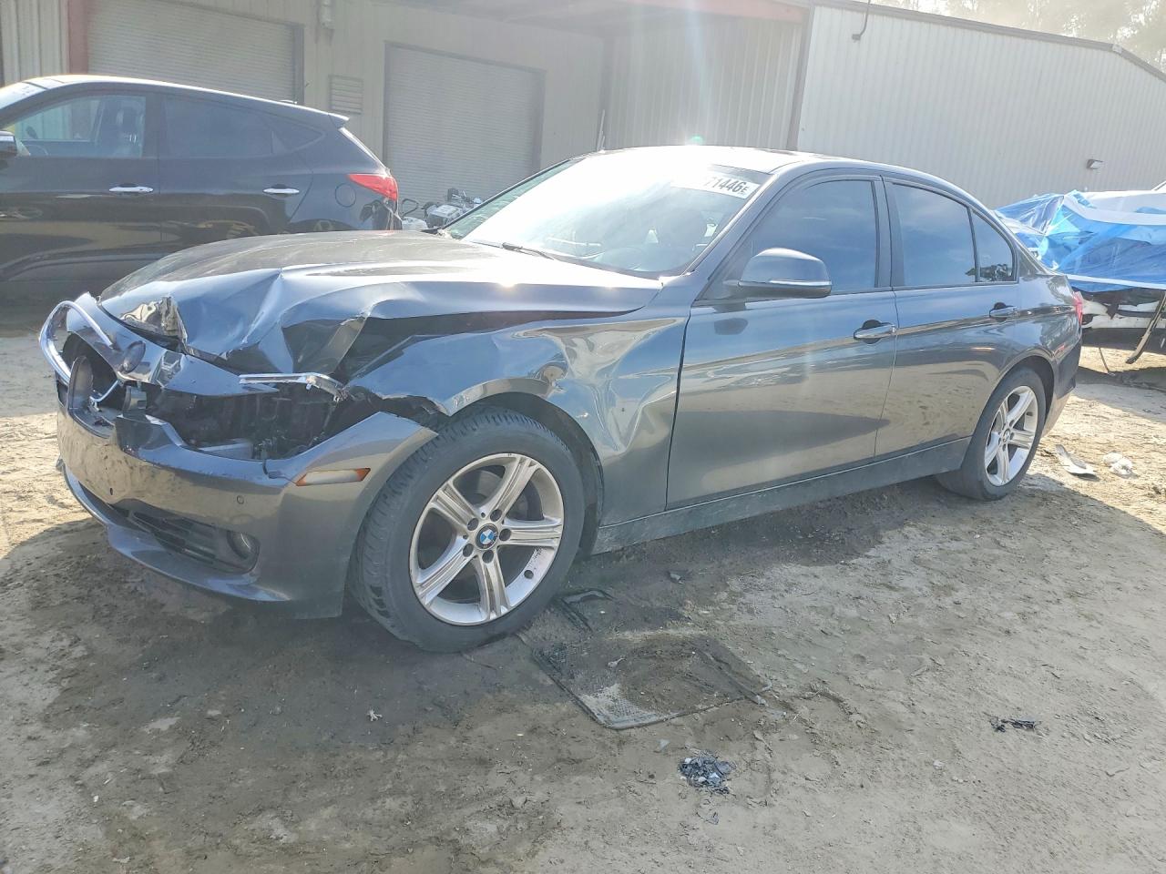 Salvage BMW 3 Series Image
