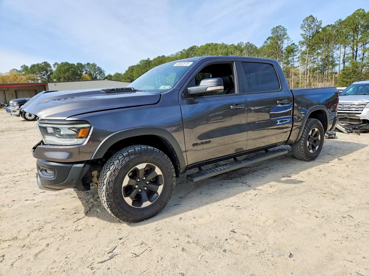 Salvage Ram 1500 Image