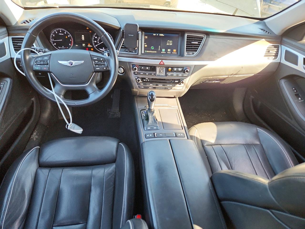 Hyundai Genesis 5.0l