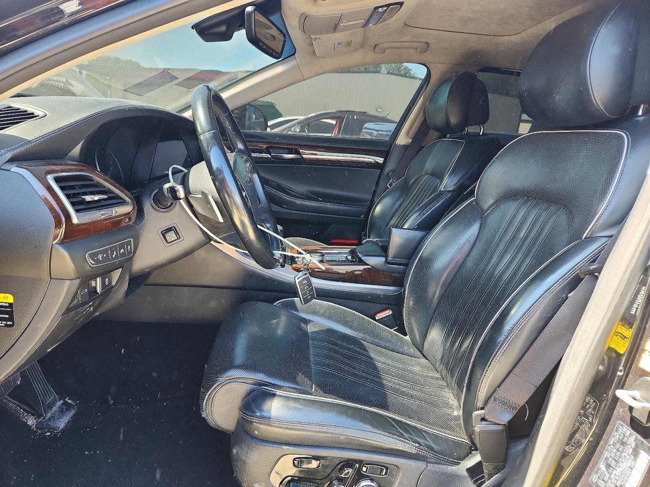 Genesis G90 3.3t Premium