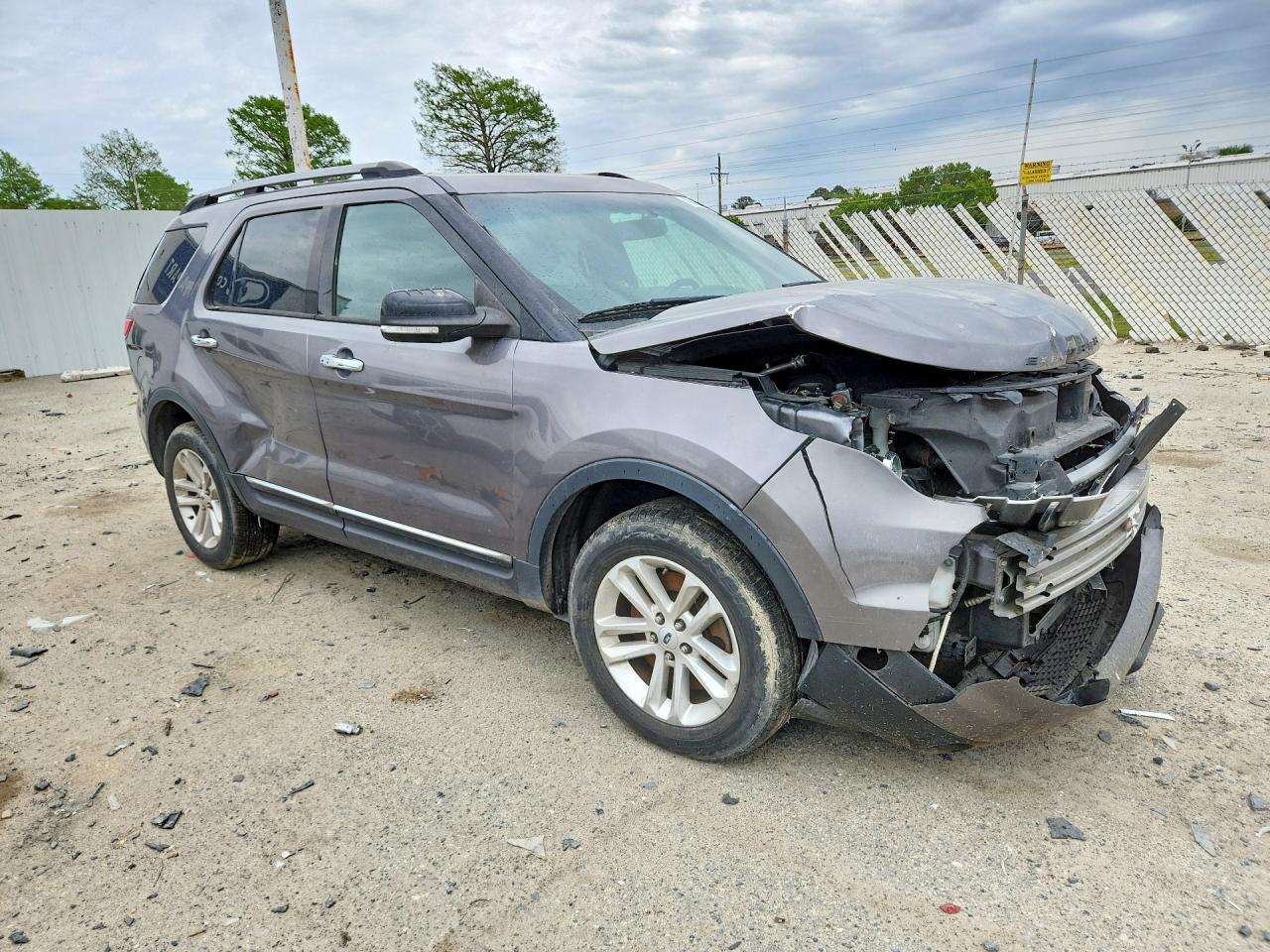 Ford Explorer Xlt