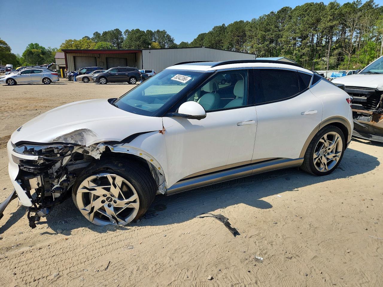 Salvage Genesis GV60 Image