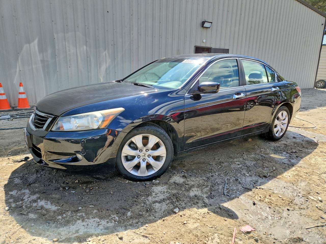 Salvage Honda Accord Image