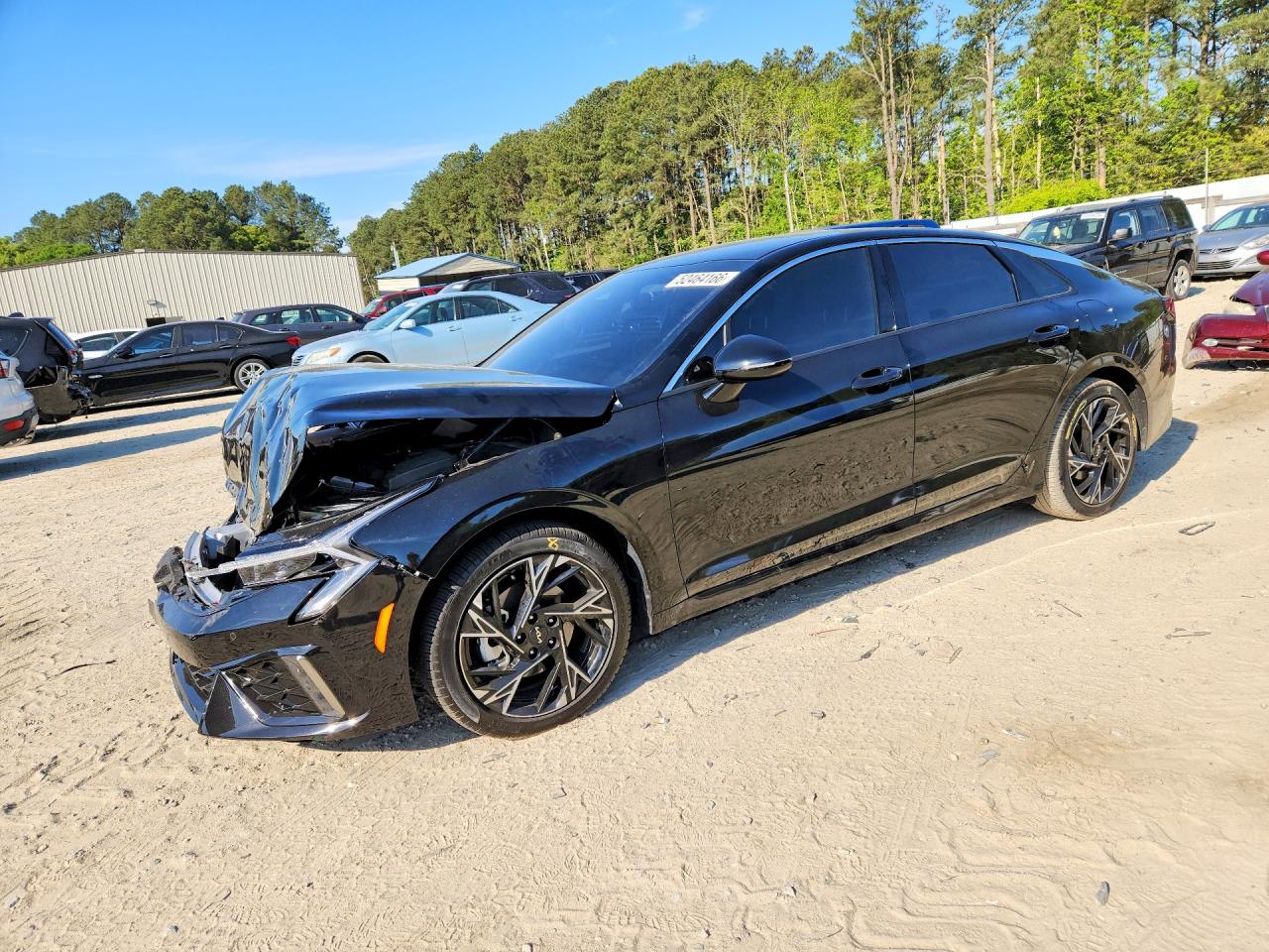 Salvage Kia K5 Image