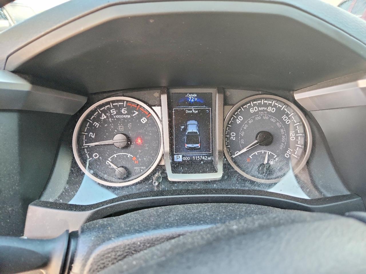 Toyota Tacoma Sr5 V6