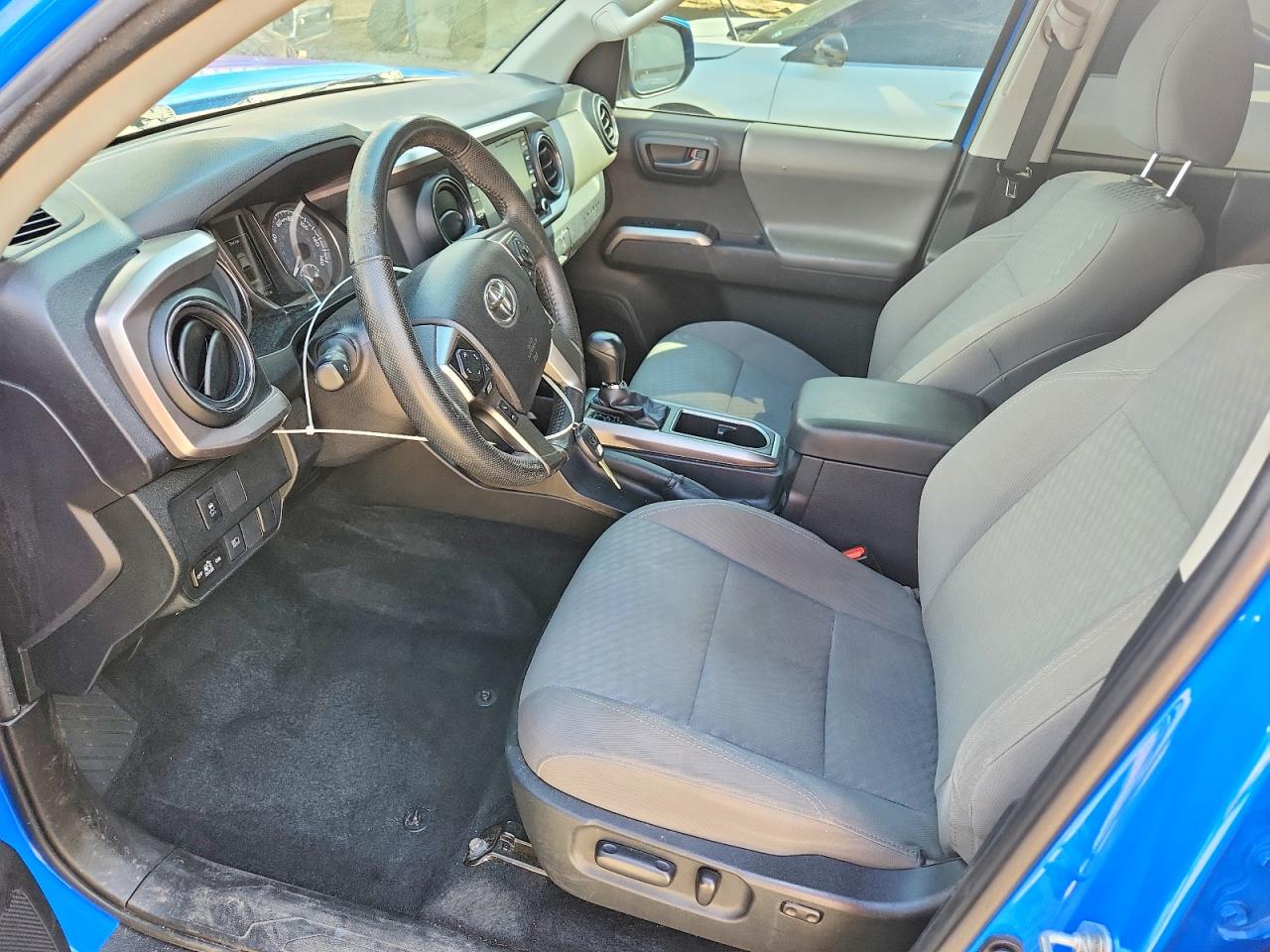 Toyota Tacoma Sr5 V6