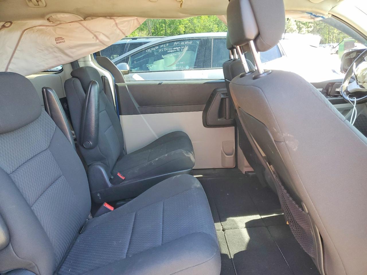 Dodge Caravan Hero