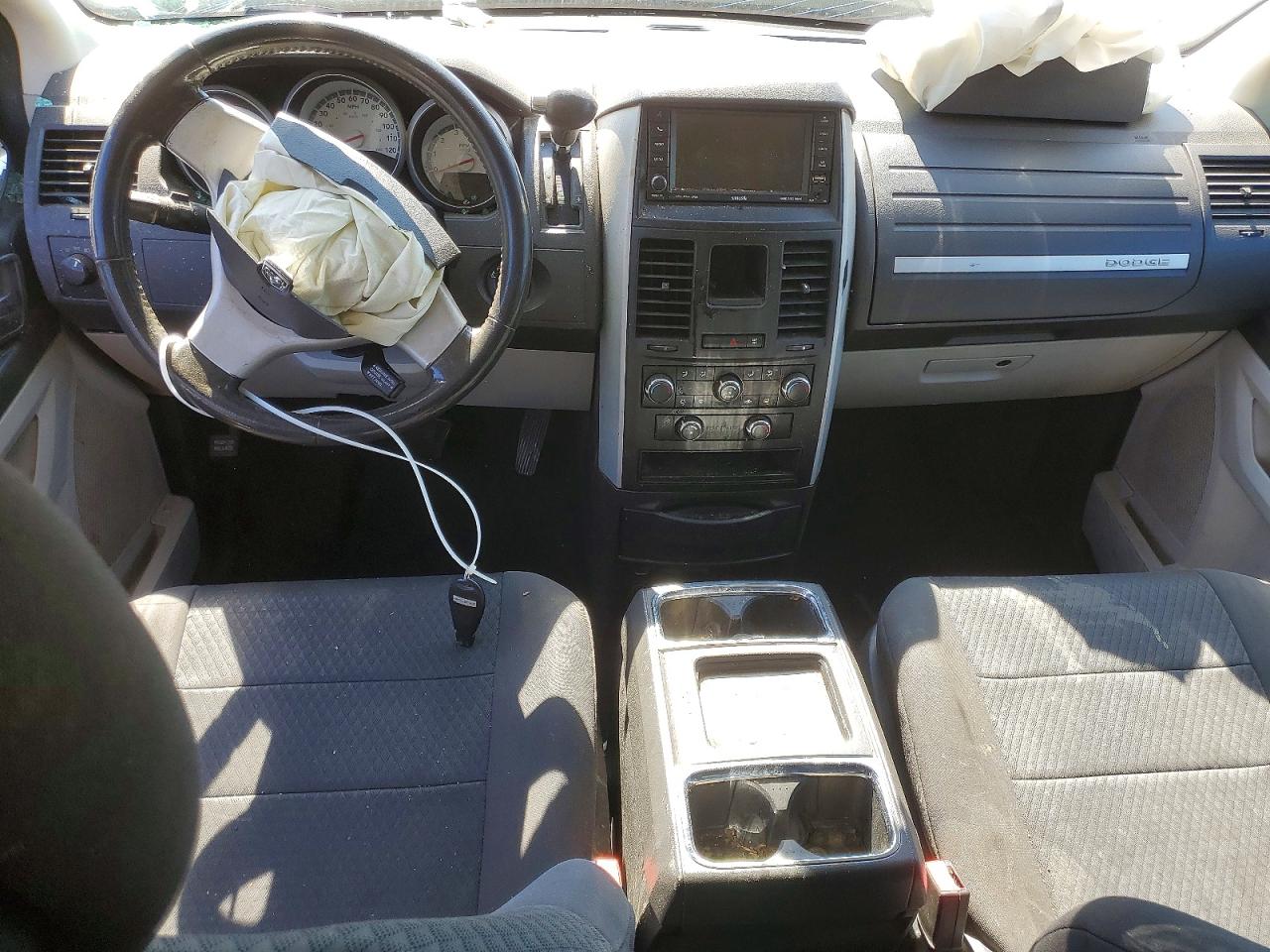 Dodge Caravan Hero