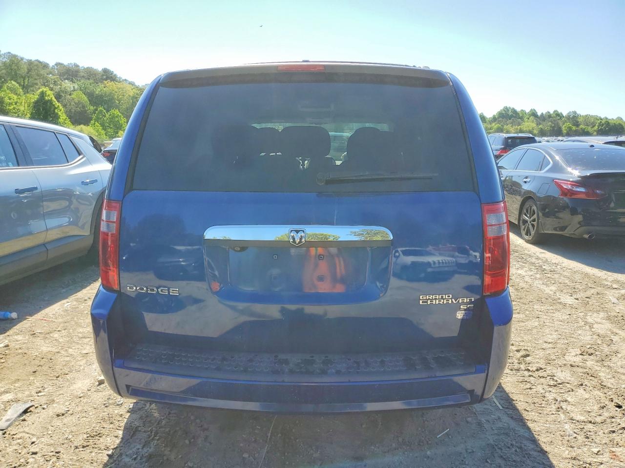 Dodge Caravan Hero