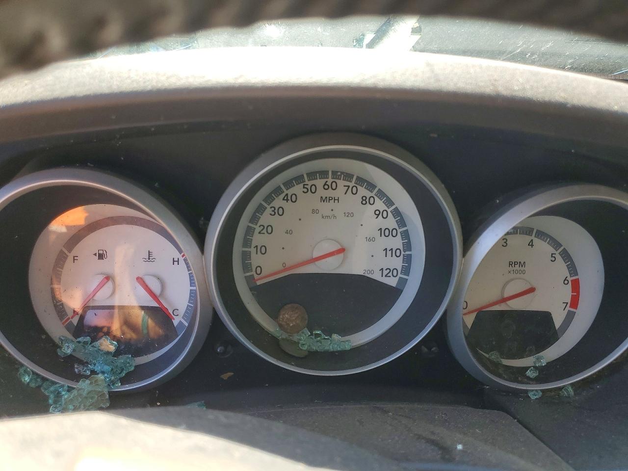 Dodge Caravan Hero