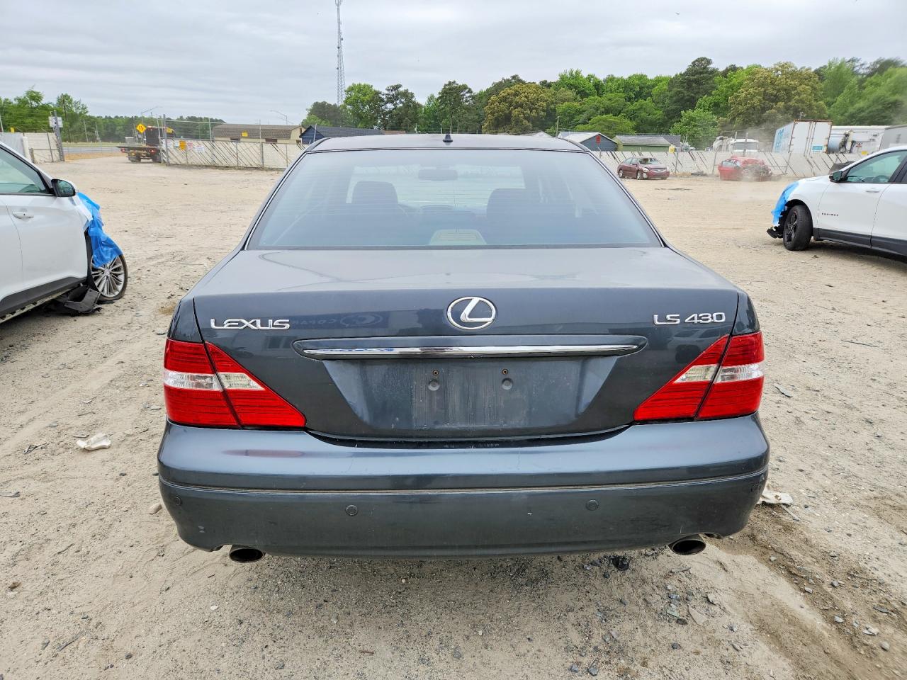 Lexus LS 430
