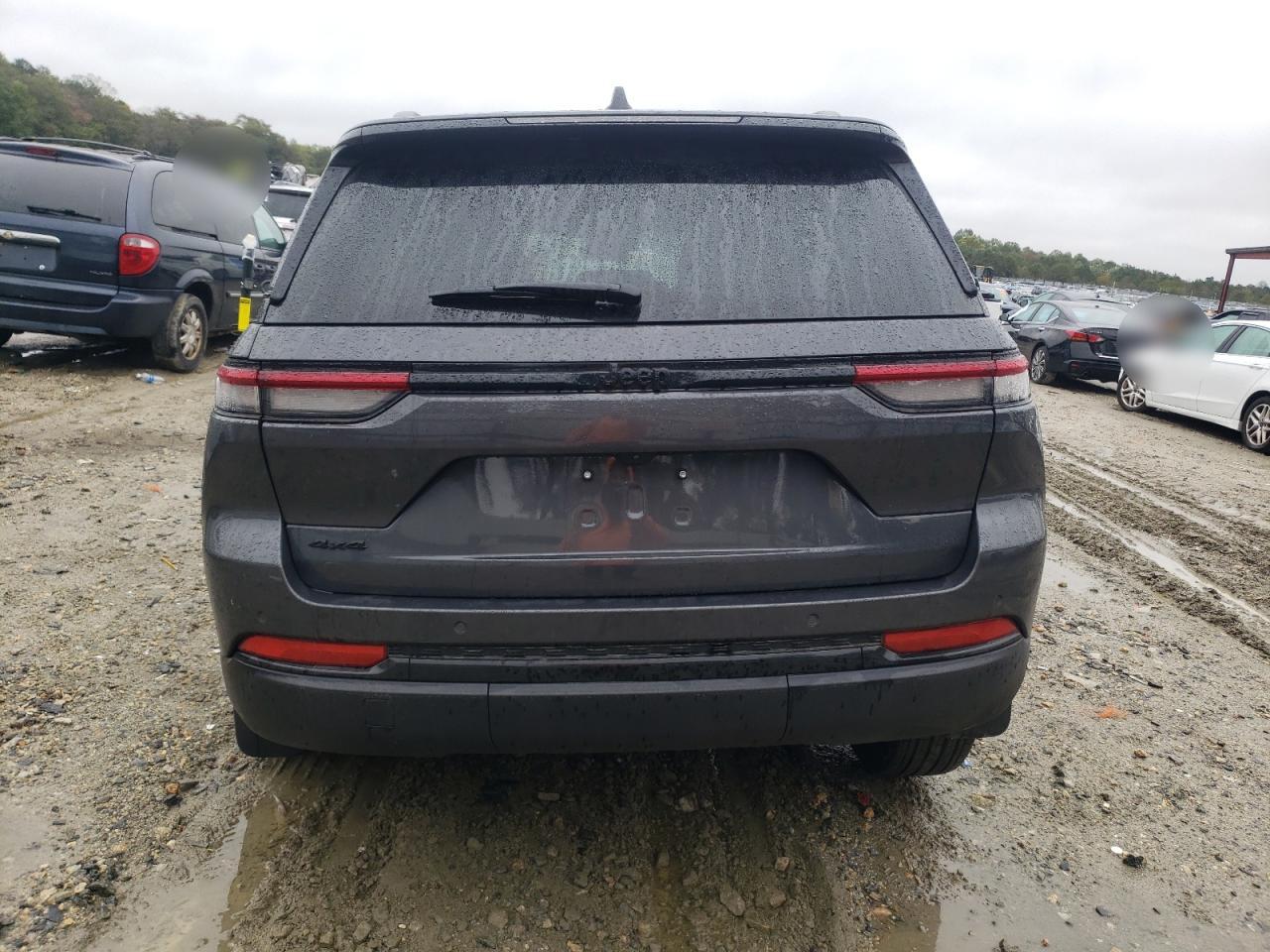 Jeep Grand Cherokee Laredo