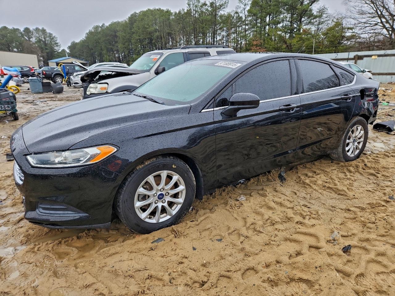 Salvage Ford Fusion Image