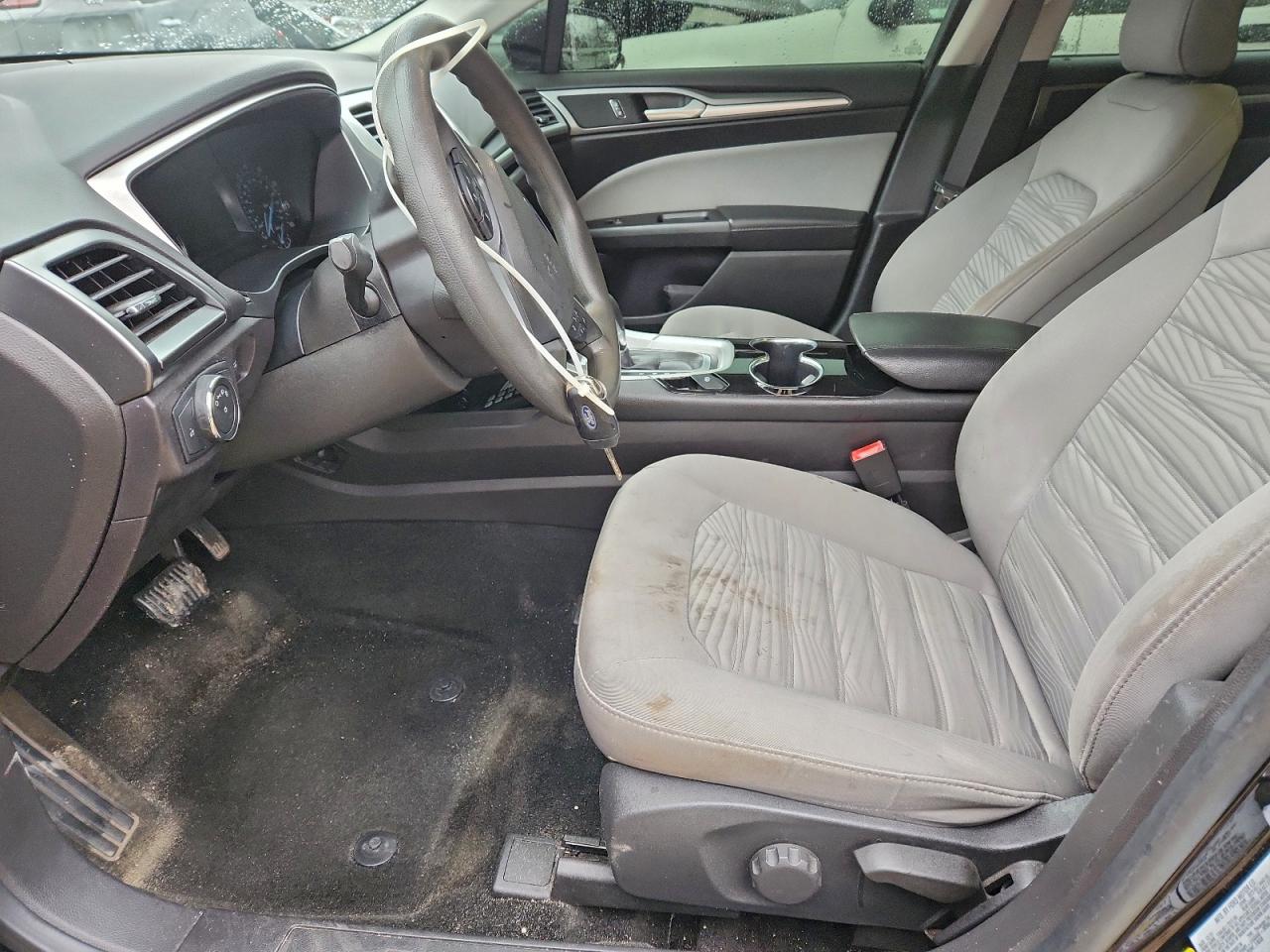 Ford Fusion S
