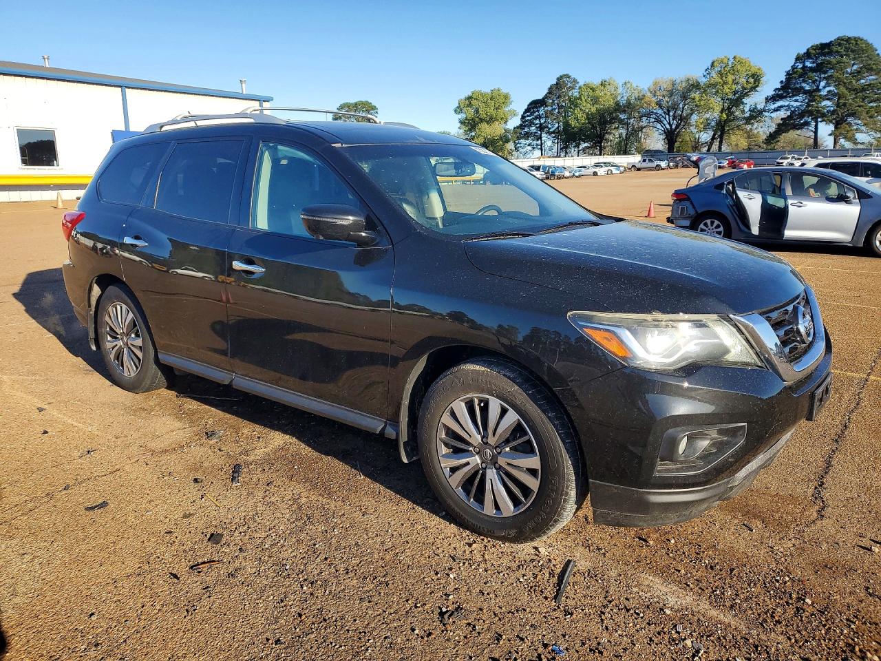 Nissan Pathfinder Sl