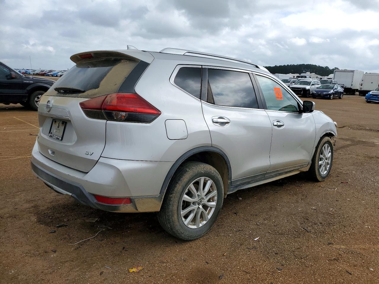 Nissan Rogue Sv