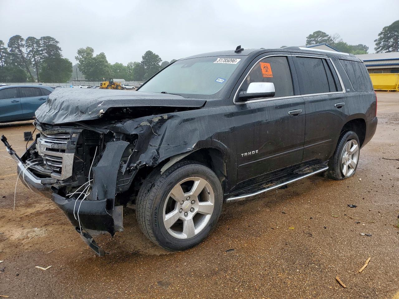 Salvage Chevrolet Tahoe Image