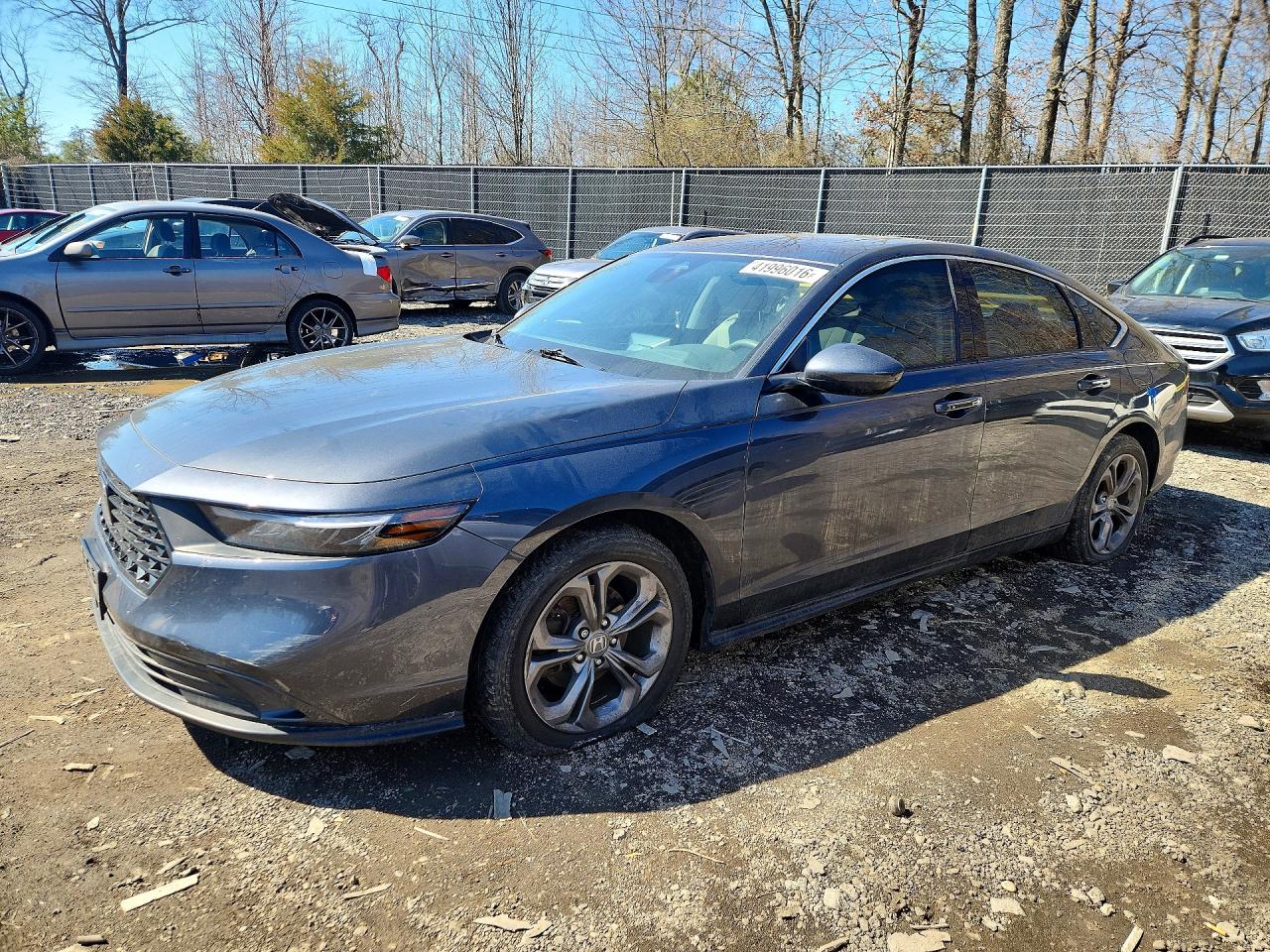 Salvage Honda Accord Image