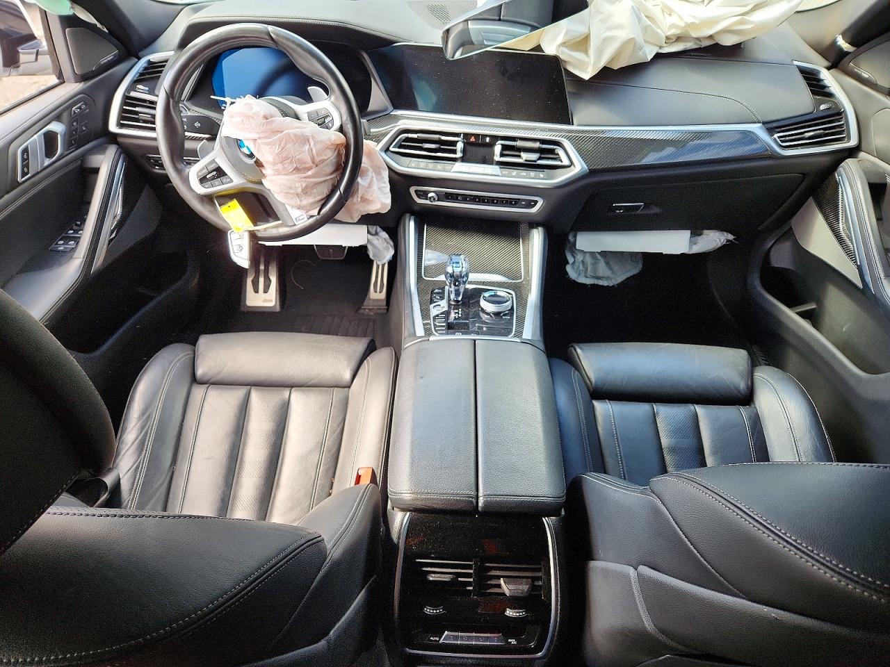 BMW X Series M50i