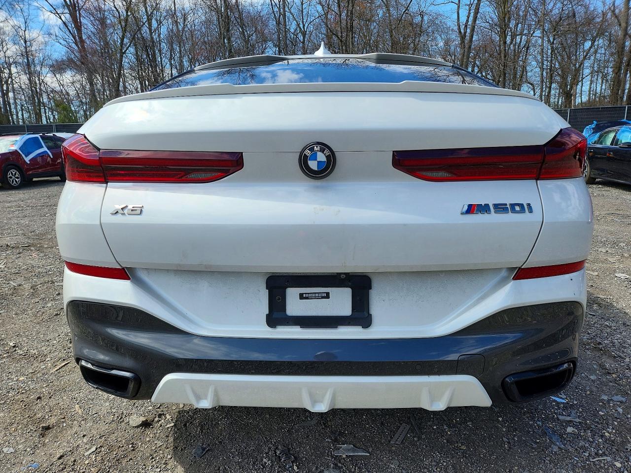 BMW X Series M50i