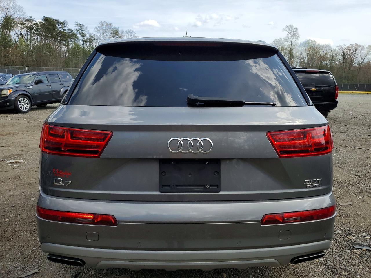 Audi Q7 Premium Plus