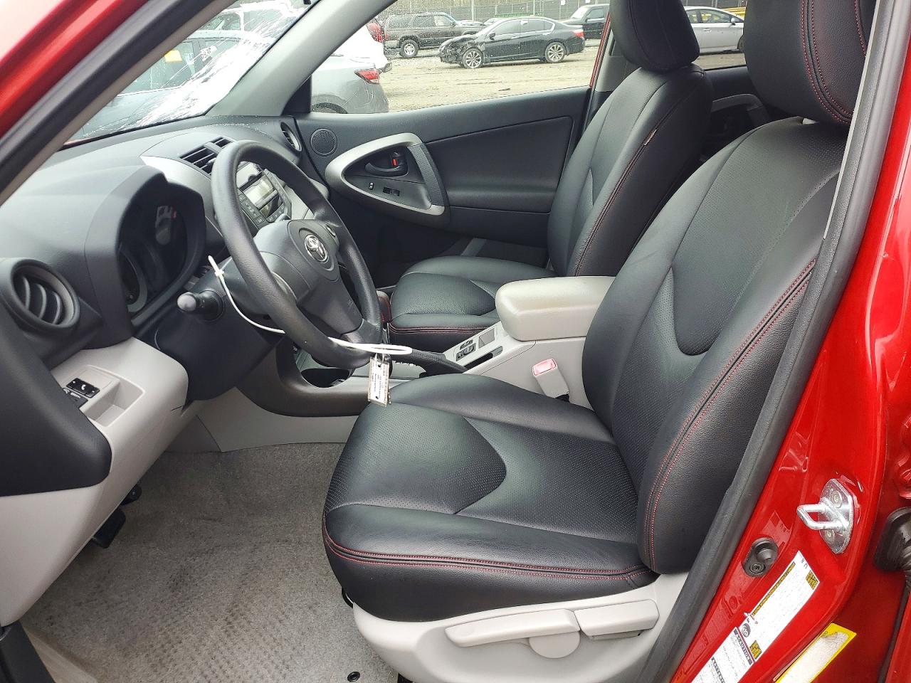 Toyota RAV4 Base